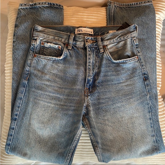 Zara Jeans - Picture 2 of 4